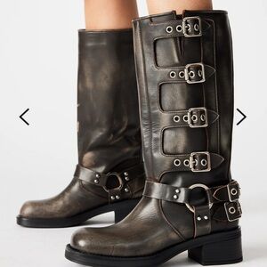 Steve Madden women's Rocky Leather Buckle Boots